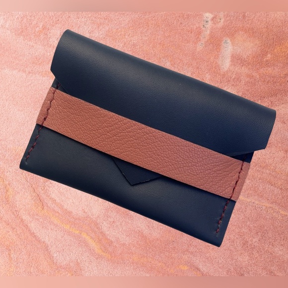 Handmade Navy Pink Leather Cardholder - Picture 11 of 13